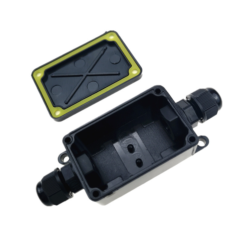 New Outdoor Sealed Waterproof  - Outdoor Power Junction recension och pris