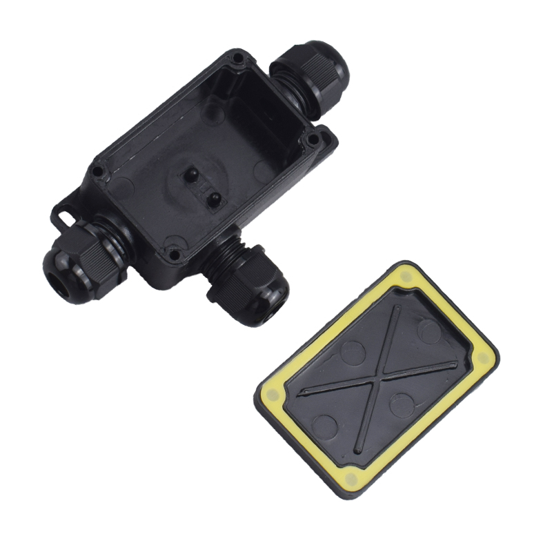 3 Way Outdoor Waterproof IP66  - Outdoor Power Junction recension och pris